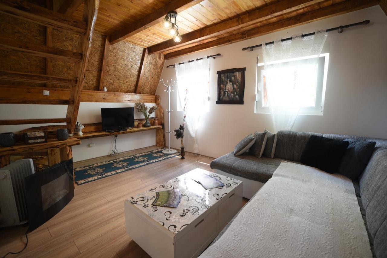 Cabarkapa Guesthouse Žabljak Esterno foto